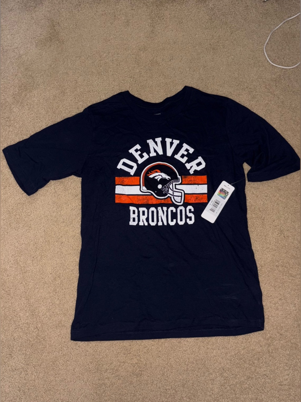 NFL Womena Broncos T shirt